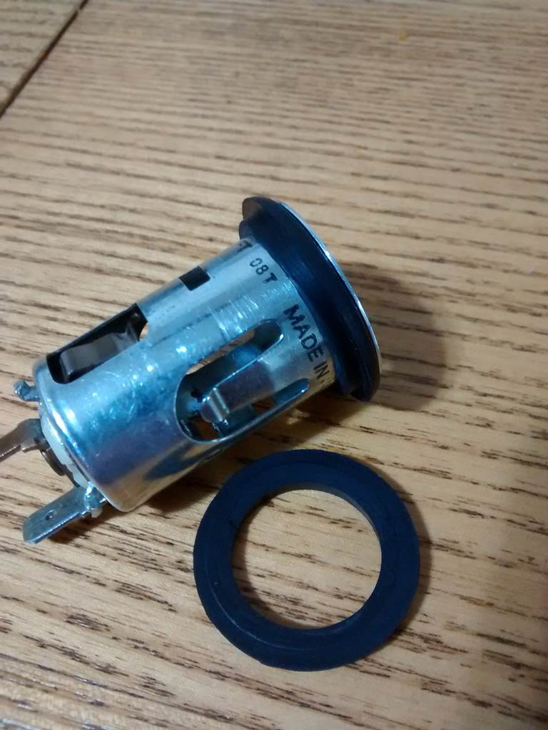 cheap cigarette lighter fix