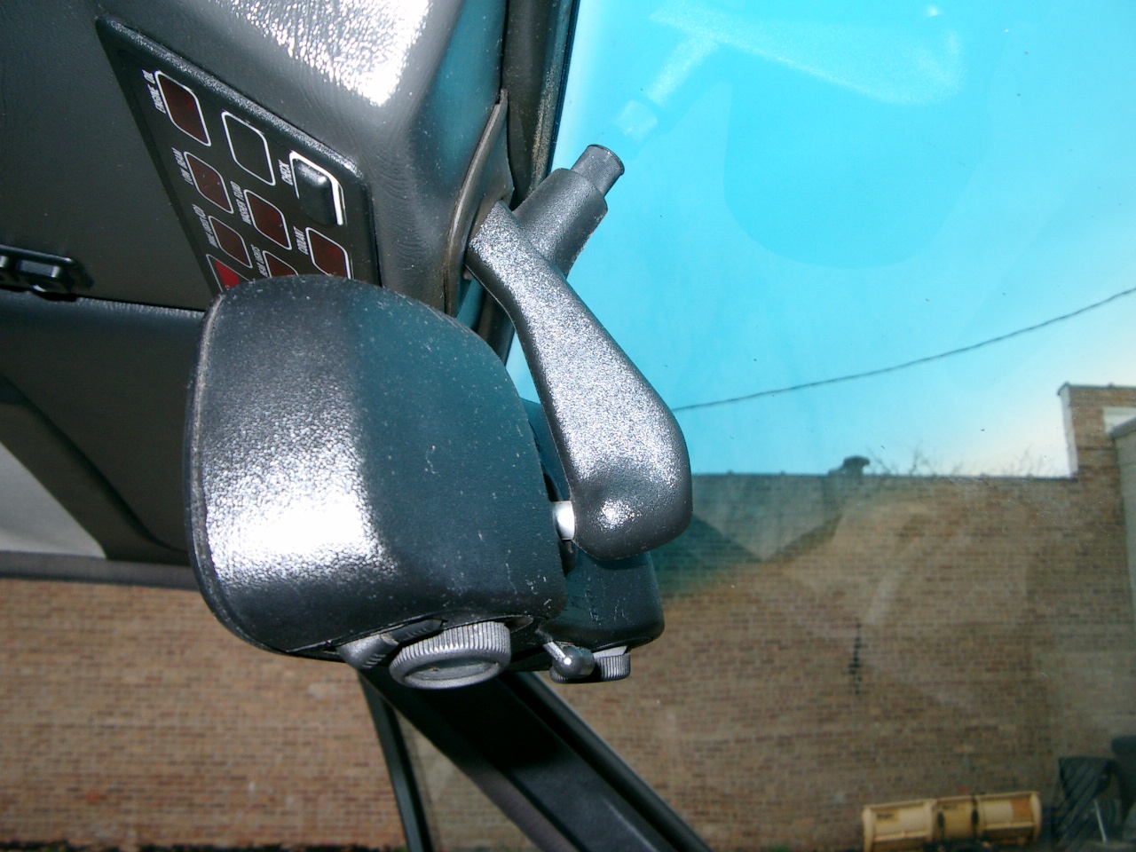 FS e28 lighted rear view mirror - MyE28.com