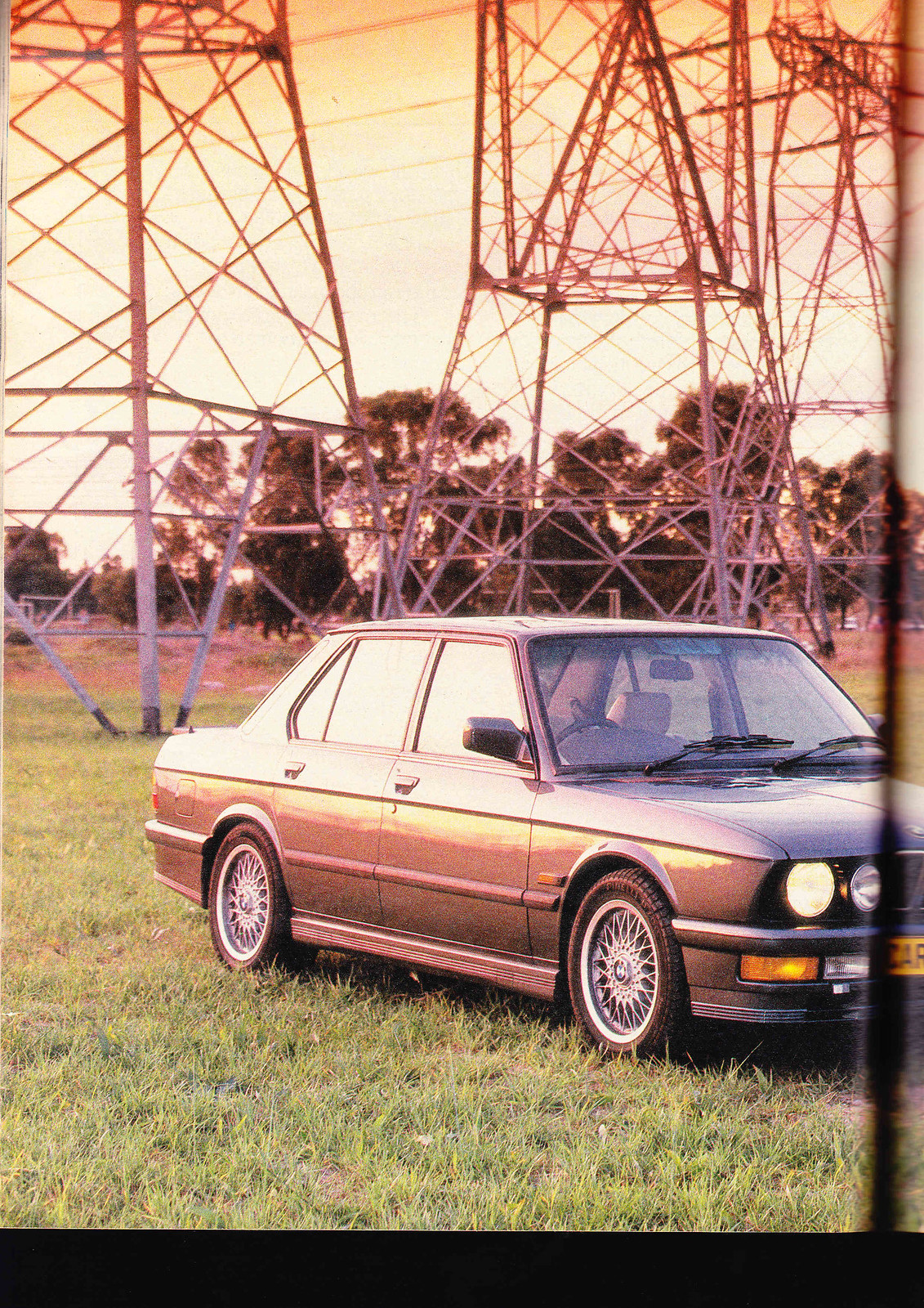 South African e28 m5 + 333i CAR Magazine articles 56kWarning