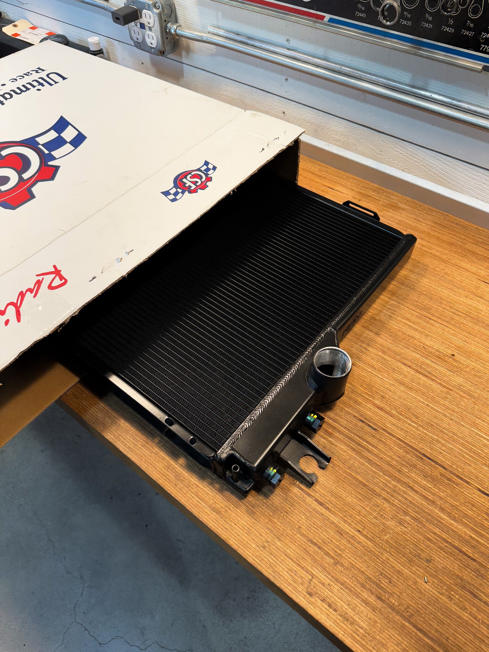 New! CSF High-Performance Aluminum Radiator (E28 M5) (E24 M6 ...